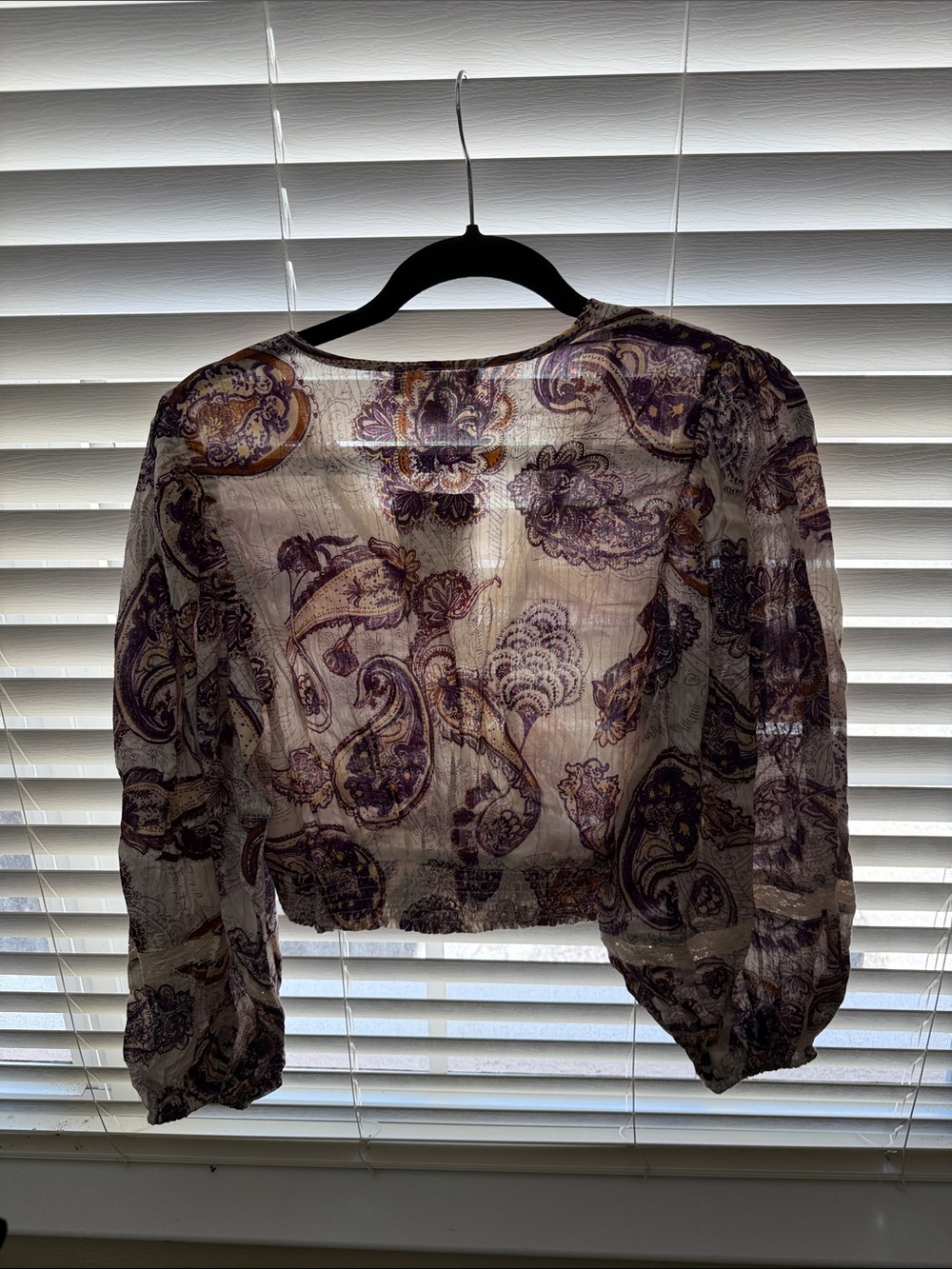 Paisley Lace-Trim Cropped V-Neck Top in Purple & Cream - Picture 6 of 6